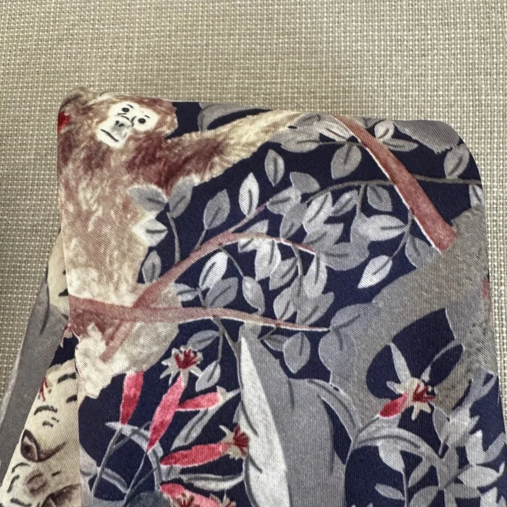 Wild Animal Silk Tie Gray/Black/Brown‎